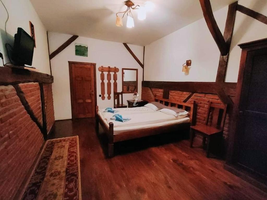 Pensiunea Cerbul - Valea Dobarlaului エクステリア 写真